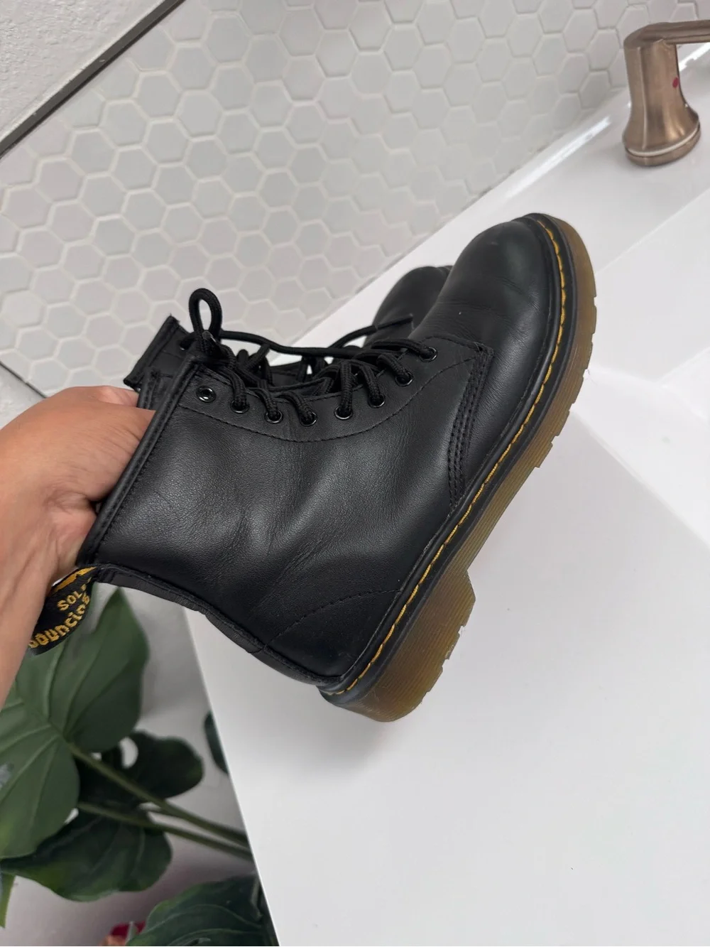 Dr. Martens Delaney Black Leather Lace-Up Boots in Size 2 youth Back to Class